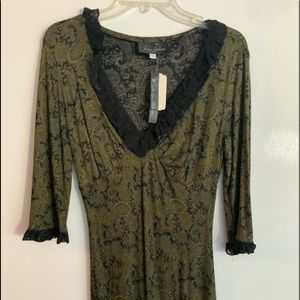 Beautiful gold, green, black paisley maxi dress S